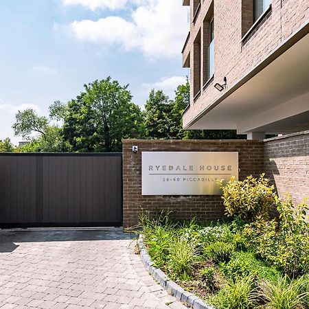 The Lux At Ryedale House Apartment York Bagian luar foto